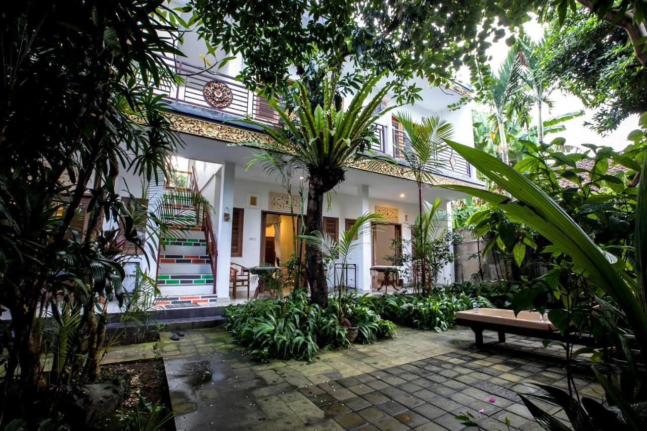 Batik Sekar Bali Guest House Ubud Exterior foto